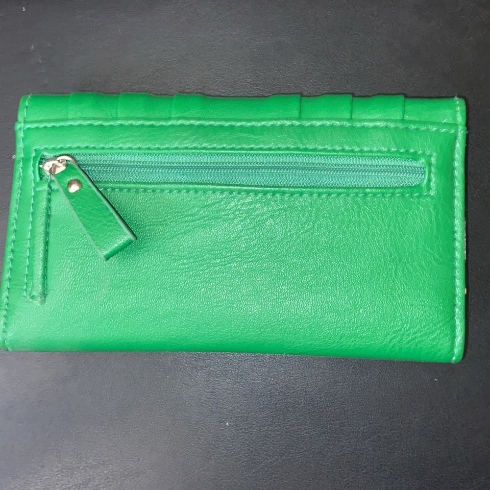 Jessica Simpson Wallet - Picture 4 of 7